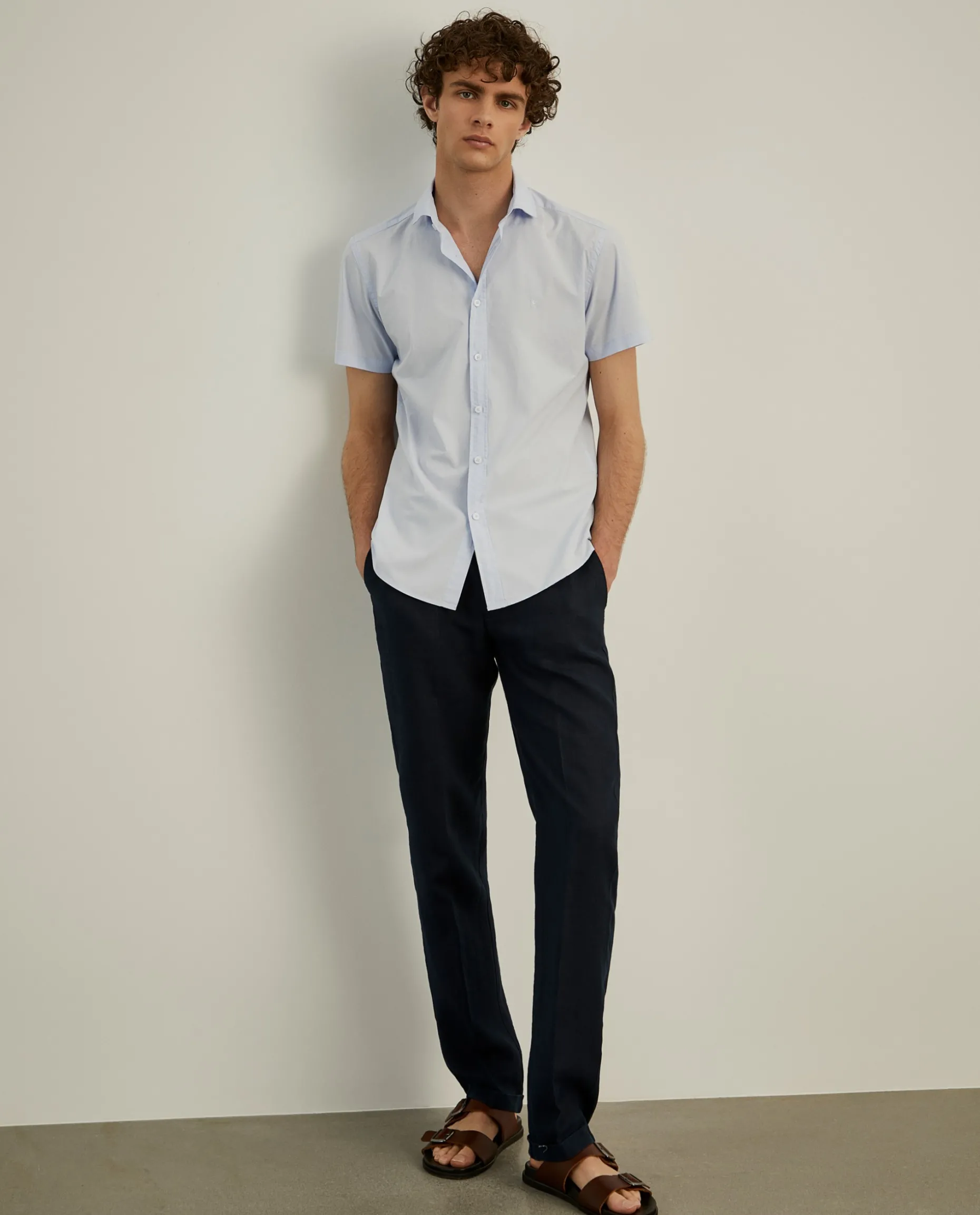 Camisa slim fit de manga curta