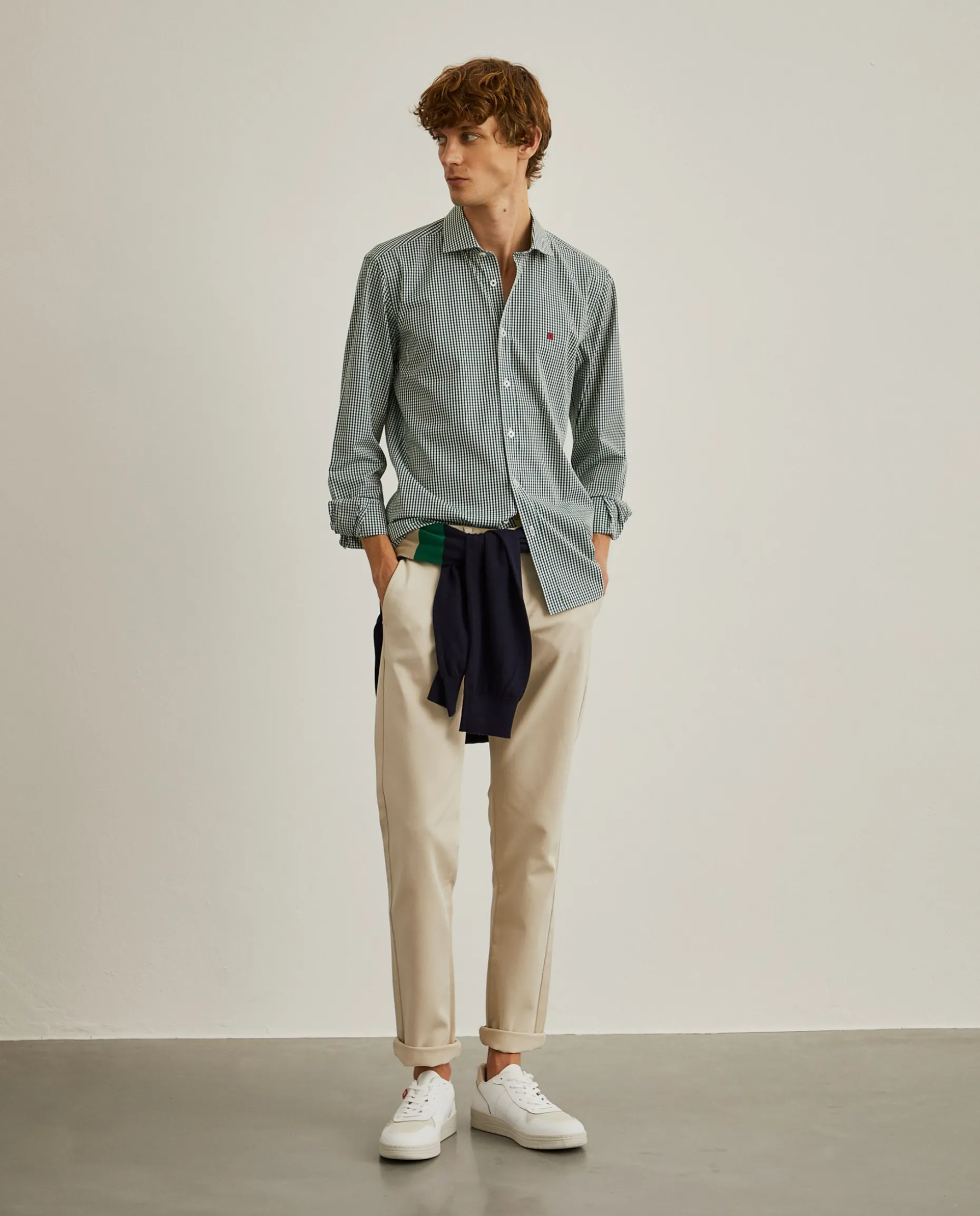 Camisa slim fit em algodão padrão quadrados