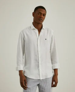 Camisa slim fit em linho garment dye