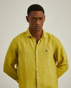 Camisa slim fit em linho garment dye