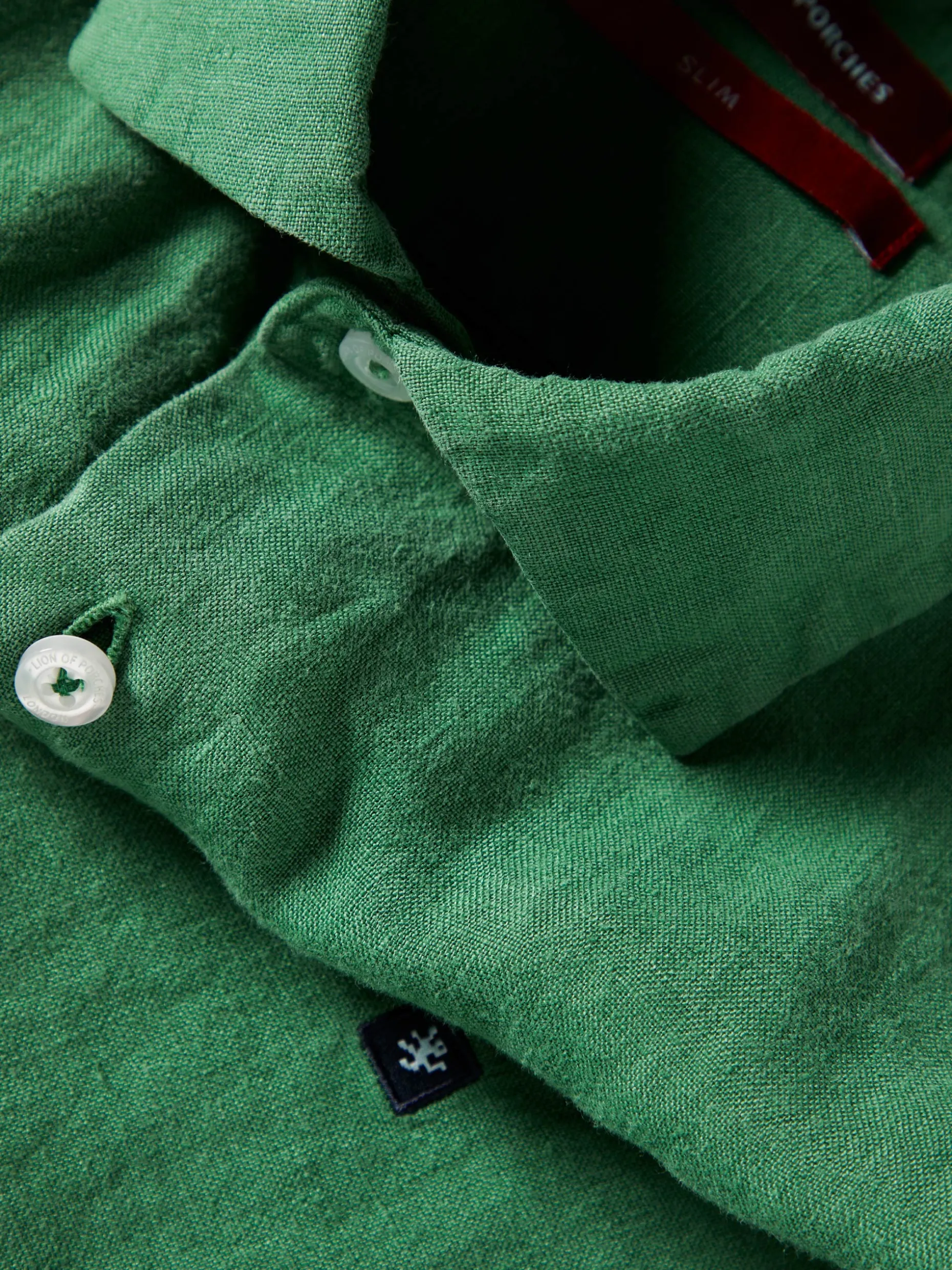 Camisa slim fit em linho garment dye