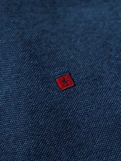 Camisa slim fit em malha piquê