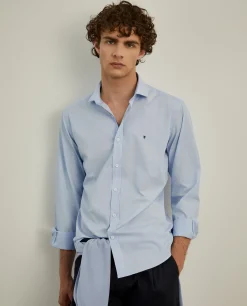 Camisa slim fit em popelina