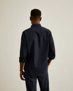 Camisa slim fit em sarja