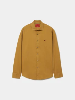 Camisa slim fit em sarjinha