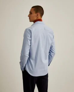 Camisa Slim Fit em tecido oxford