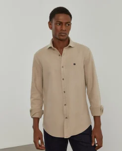 Camisa slim fit garment dye