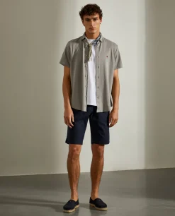 Camisa slim fit mang curta