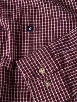 Camisa slim fit quadrados