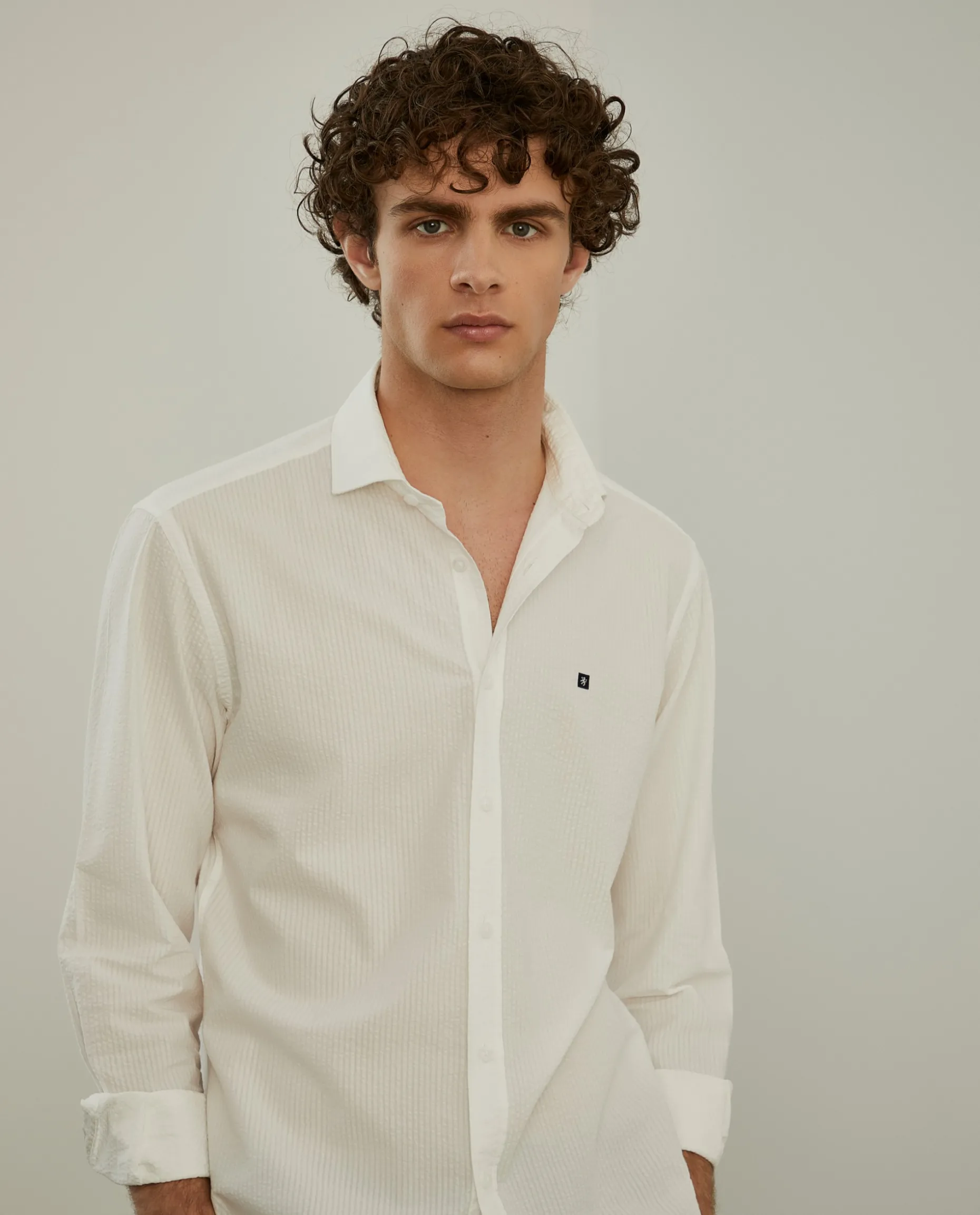 Camisa slim fit seersucker