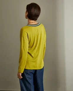 Camisola com decote em V