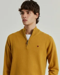 Camisola de lã com fecho