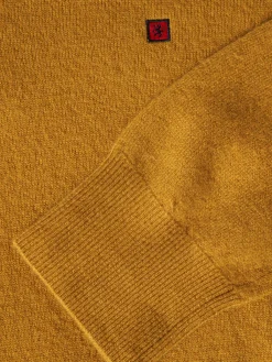 Camisola de lã com fecho