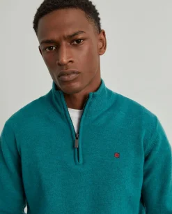 Camisola de lã com fecho