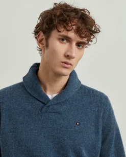 Camisola de lã gola em trespasse