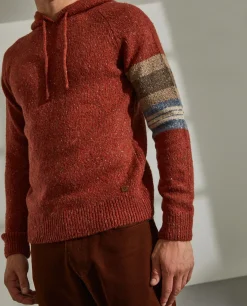 Camisola de malha com capuz