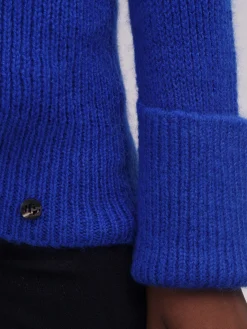 Camisola de meia gola em lã com punhos dobrados