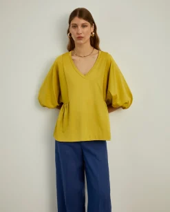 Camisola decote em V com manga abalonada