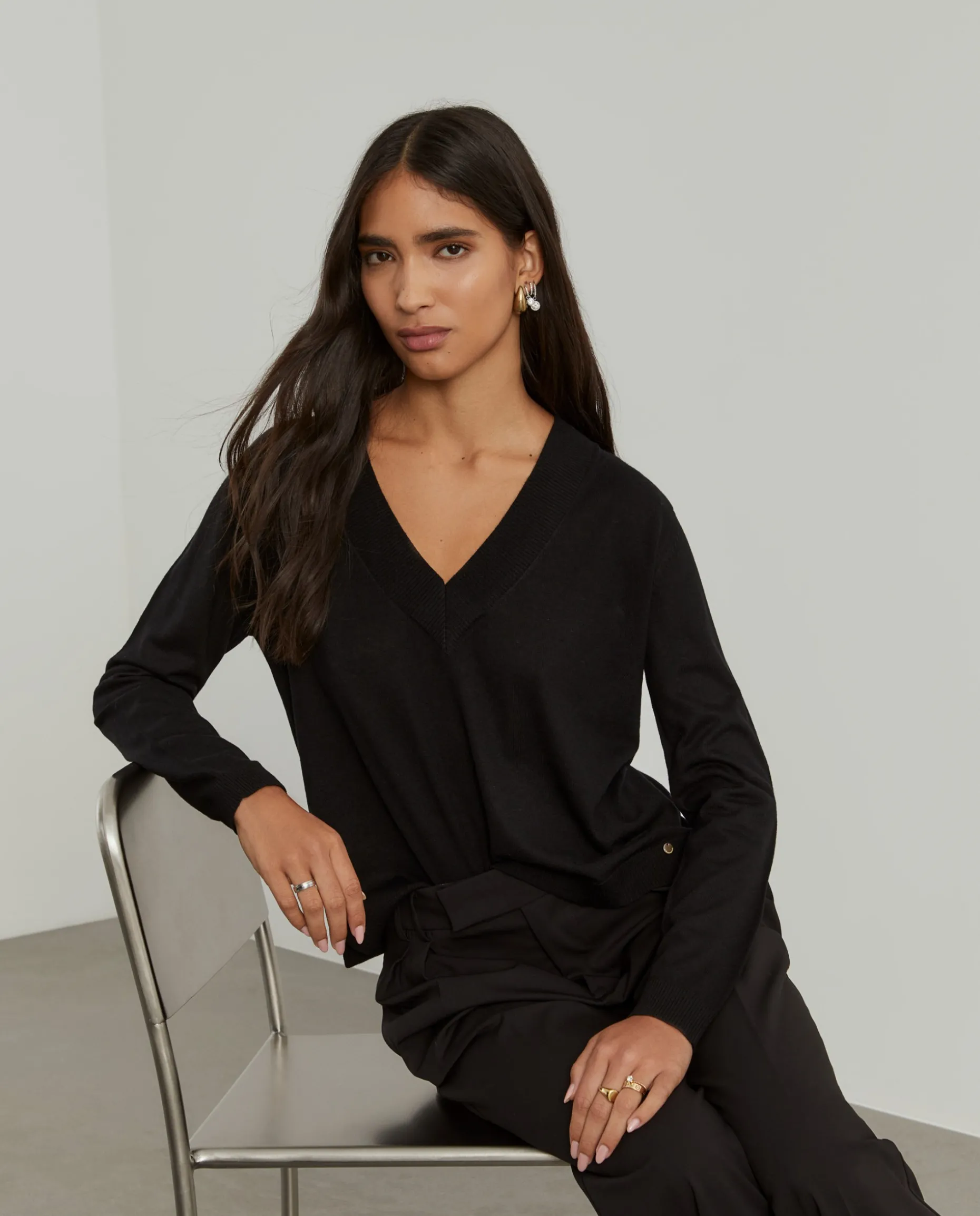 Camisola decote em V com lã