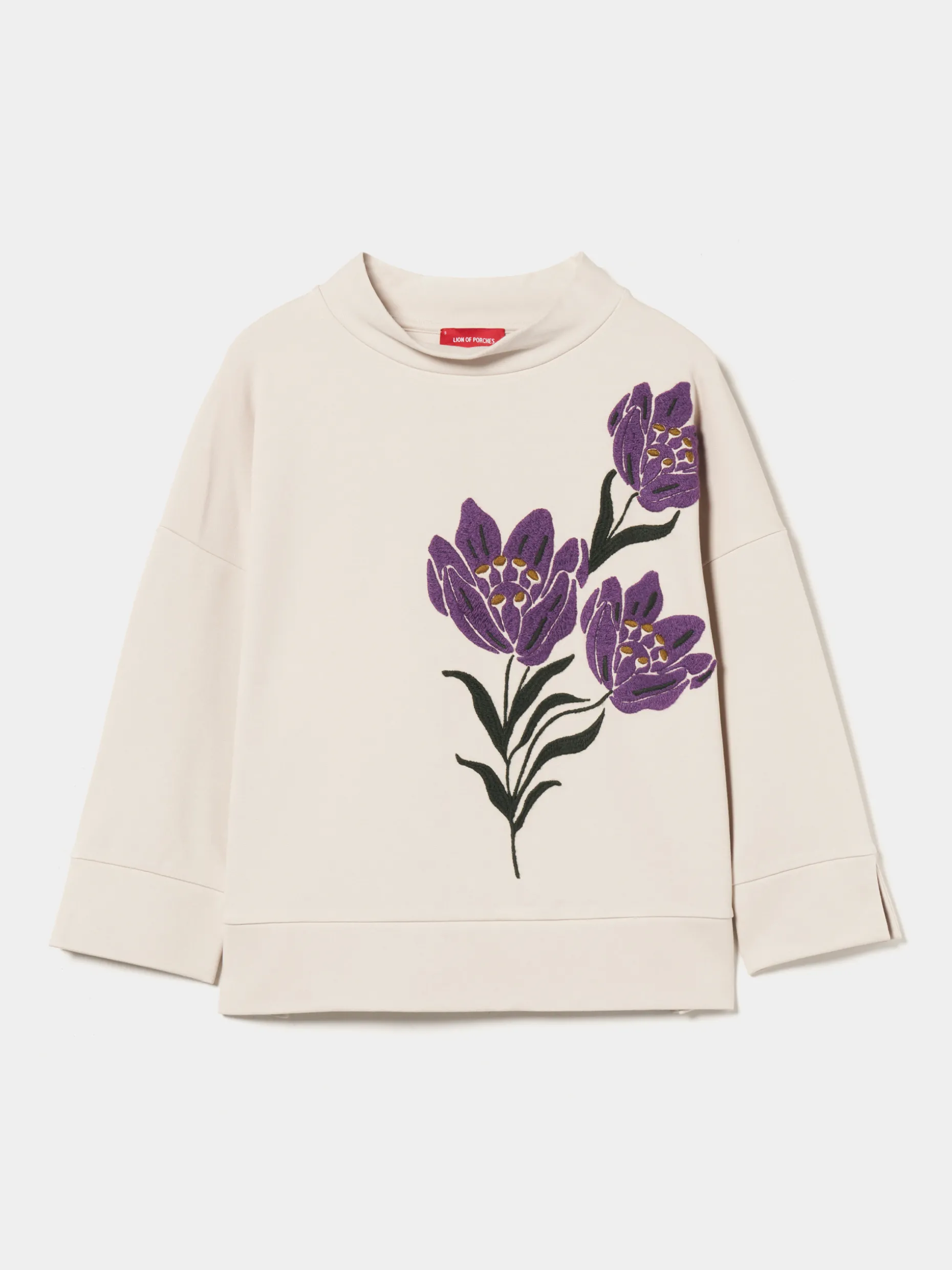 Camisola meia gola com bordado floral