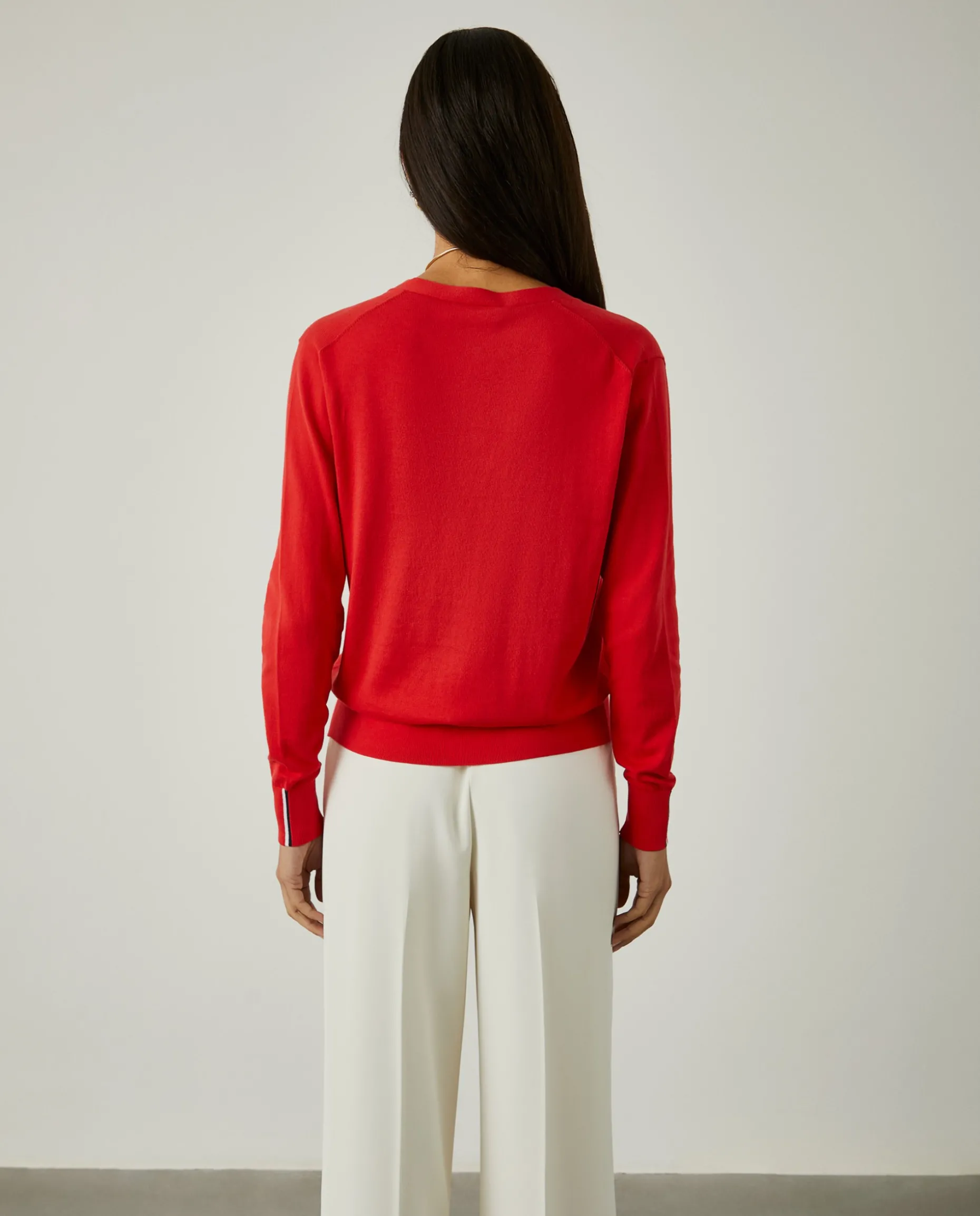 Cardigan clássico com botões em contraste