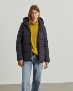 Casaco acolchoado com capuz