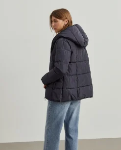 Casaco acolchoado com capuz