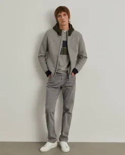 Casaco de malha com capuz