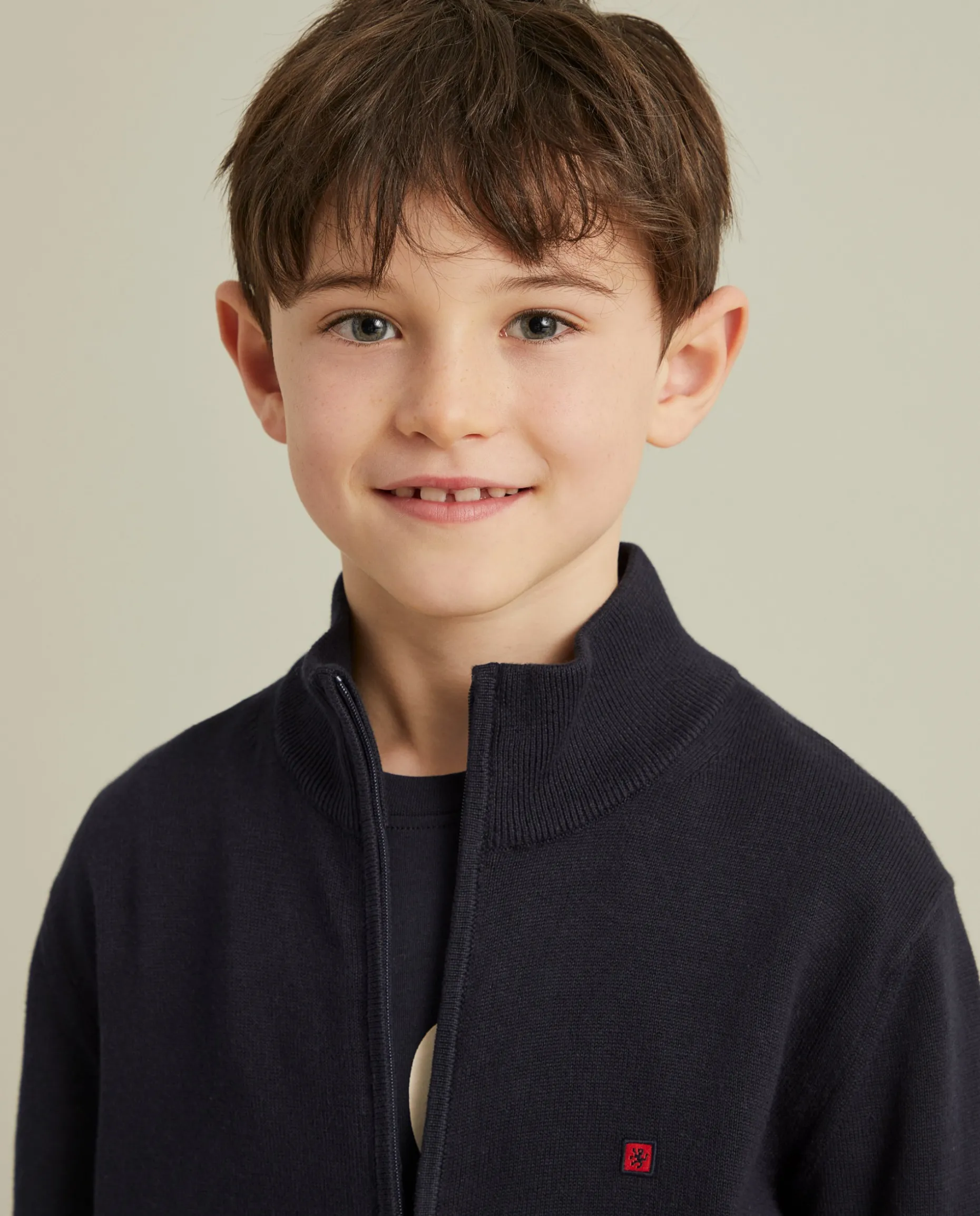 Casaco de malha com fecho