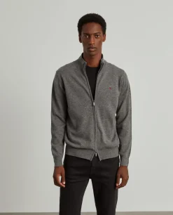 Casaco de malha com fecho em lã