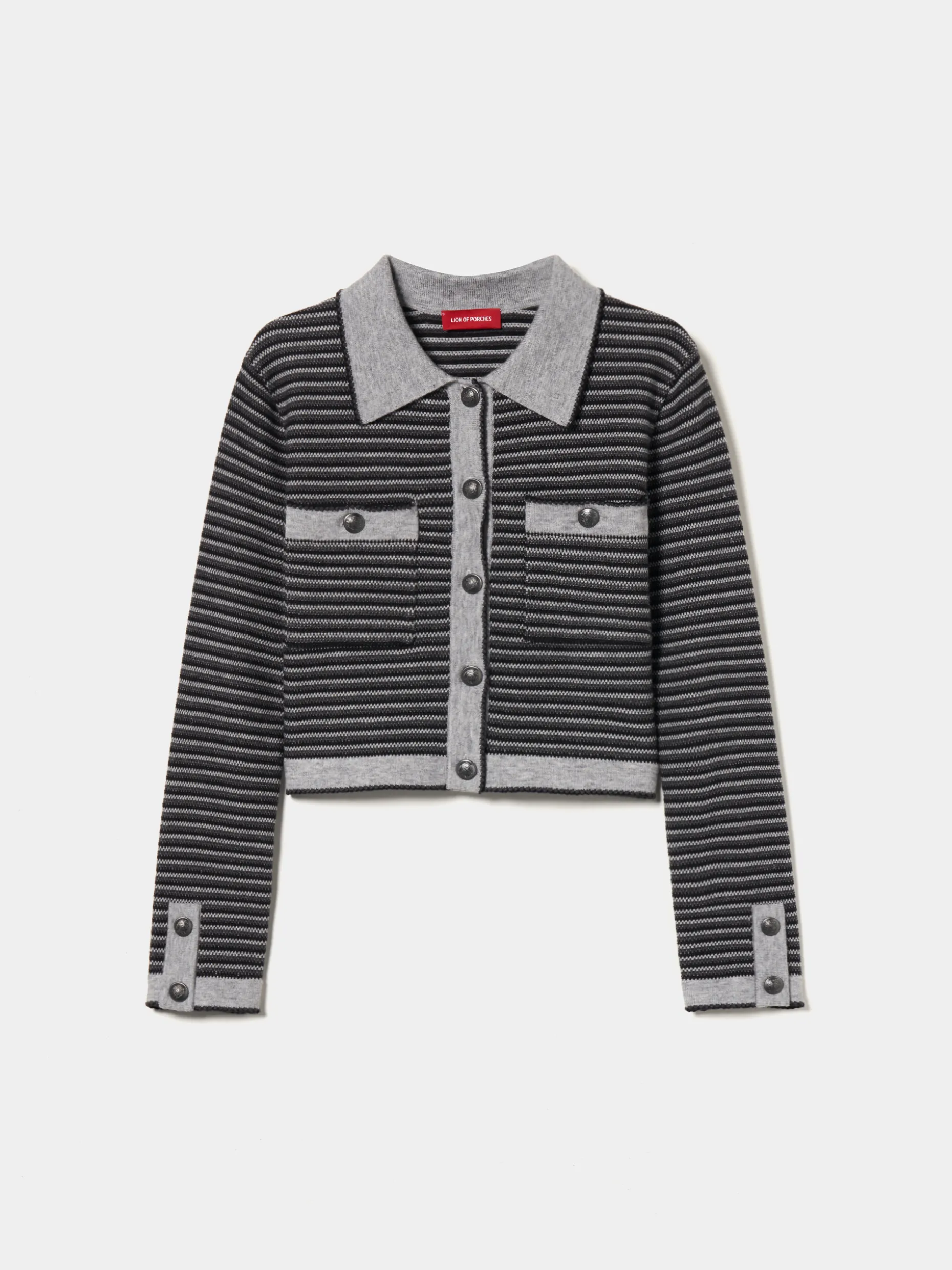Casaco de malha às riscas com botões