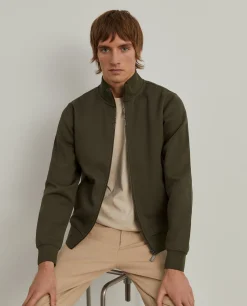 Casaco de malha texturizada com fecho