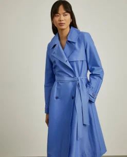 Casaco modelo gabardine de trespasse