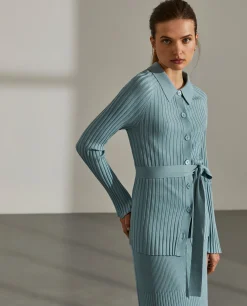 Casaco para mulher estruturado com cinto