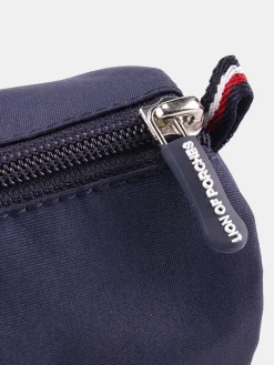 Estojo de formato cilíndrico