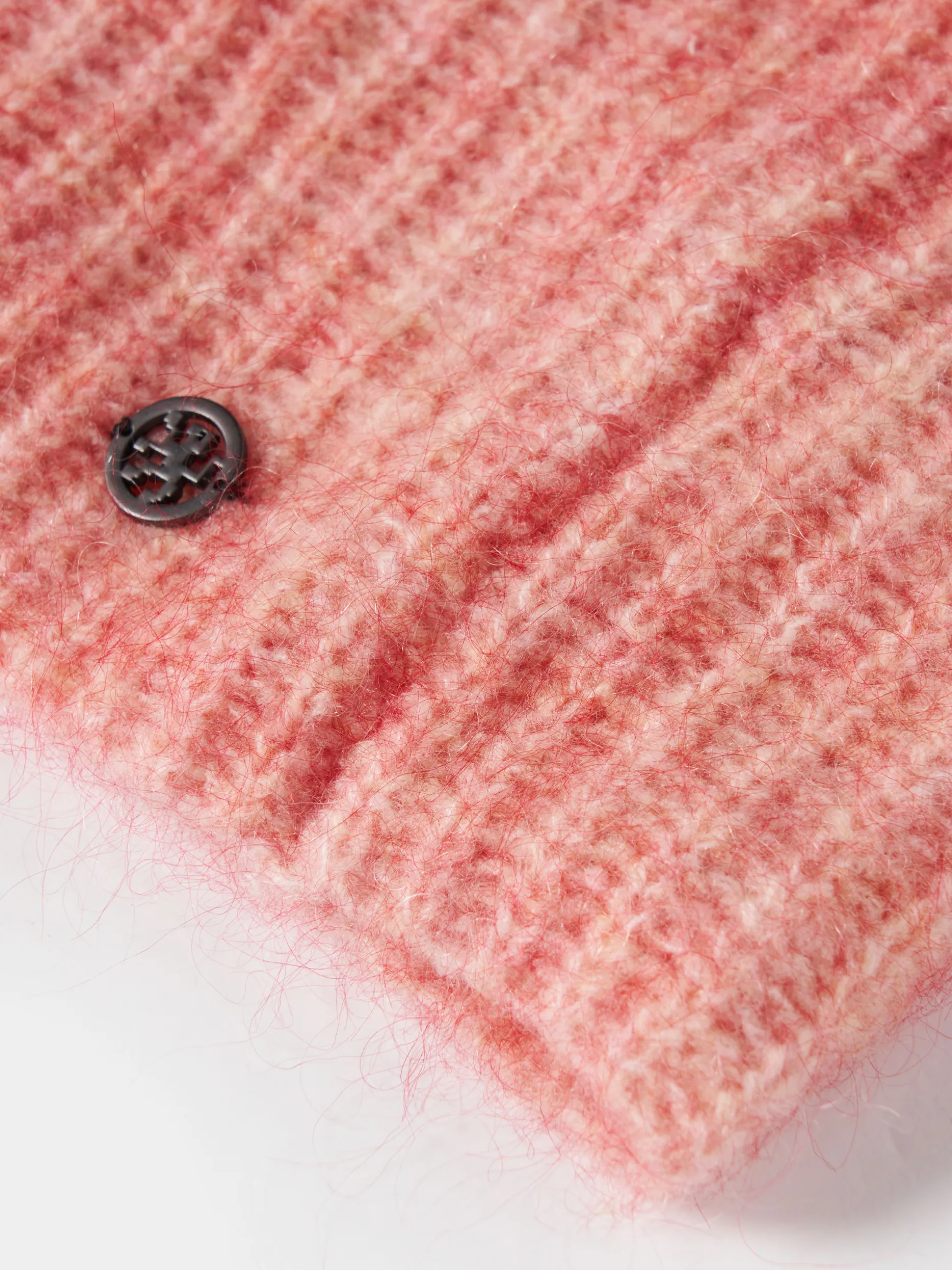 Gola tricotada mistura mohair e lã