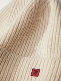 Gorro em malha tricotada 100% lã