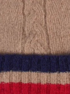 Gorro trançado com riscas