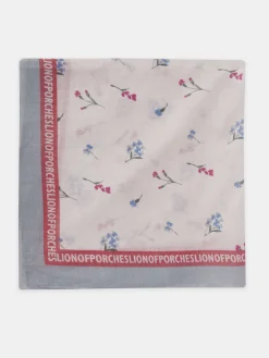 Lenço com padrão floral