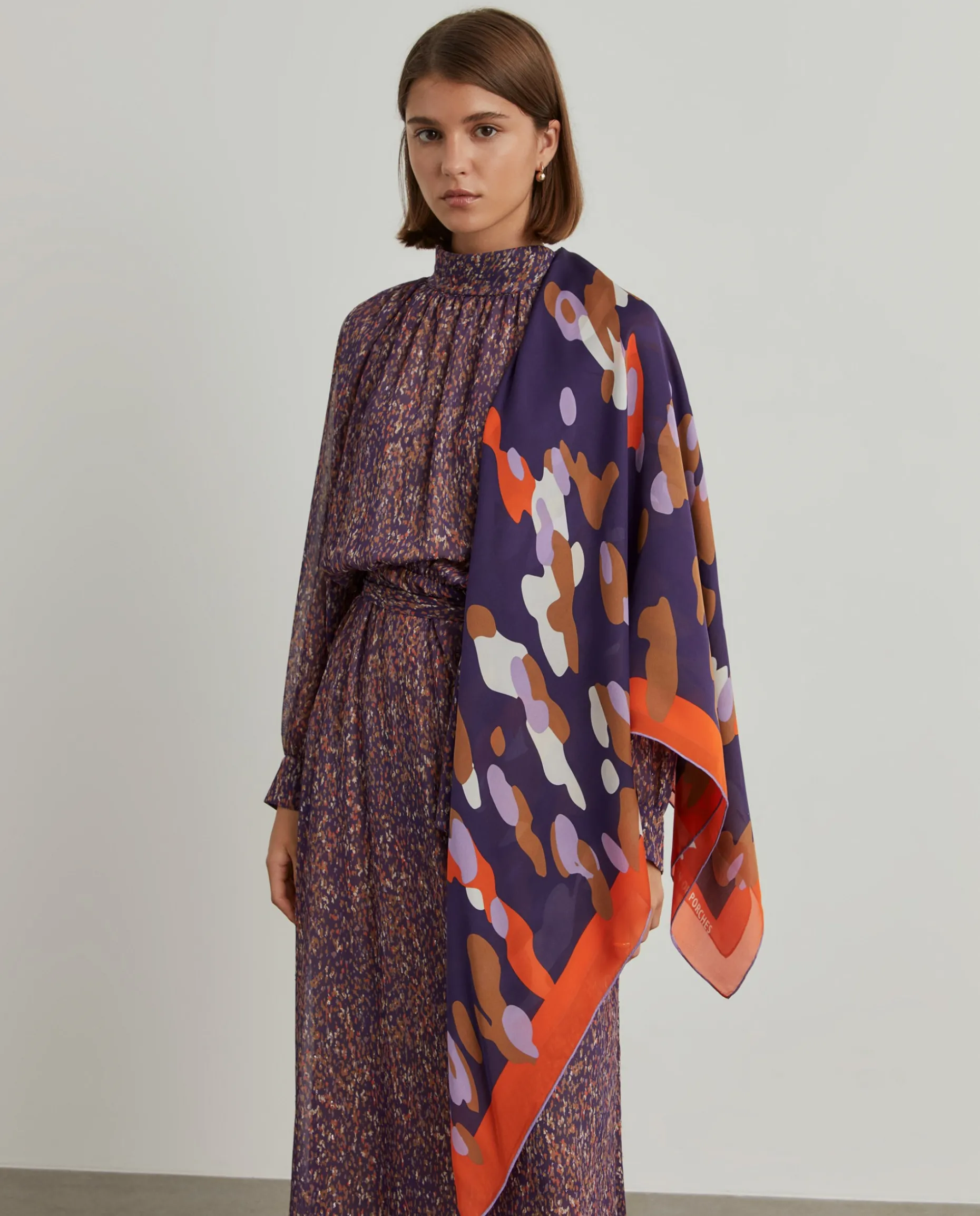 Lenço de seda estampado