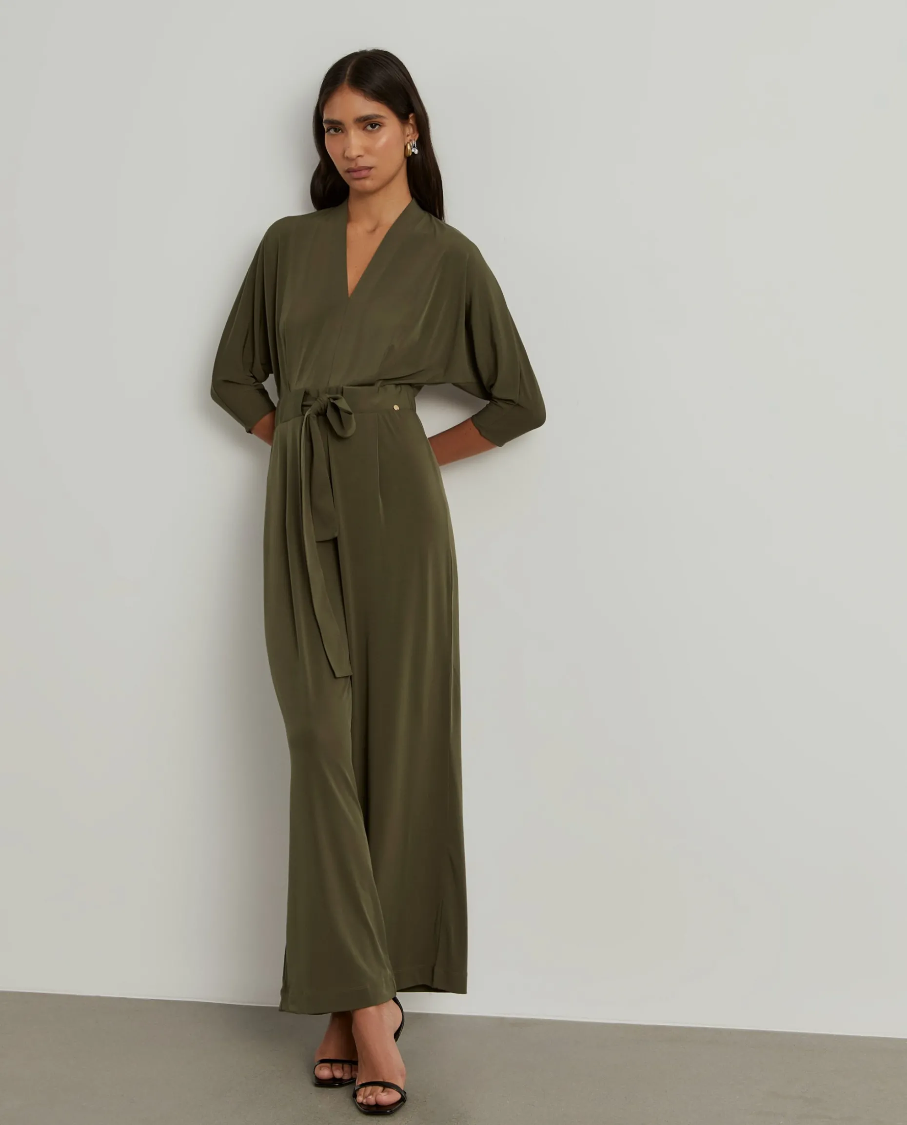 Macacão fluido manga comprida