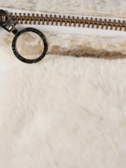 Mochila em pêlo cru