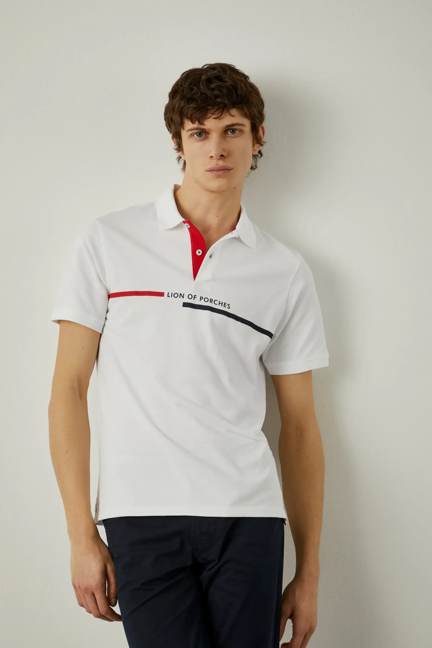 Polo piqué com logotipo