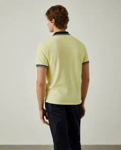 Polo piqué com riscas a contraste