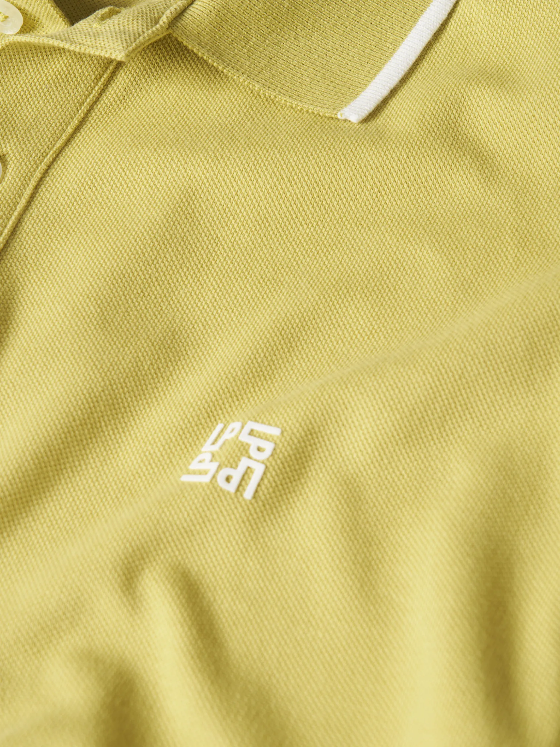 Polo piqué em algodão