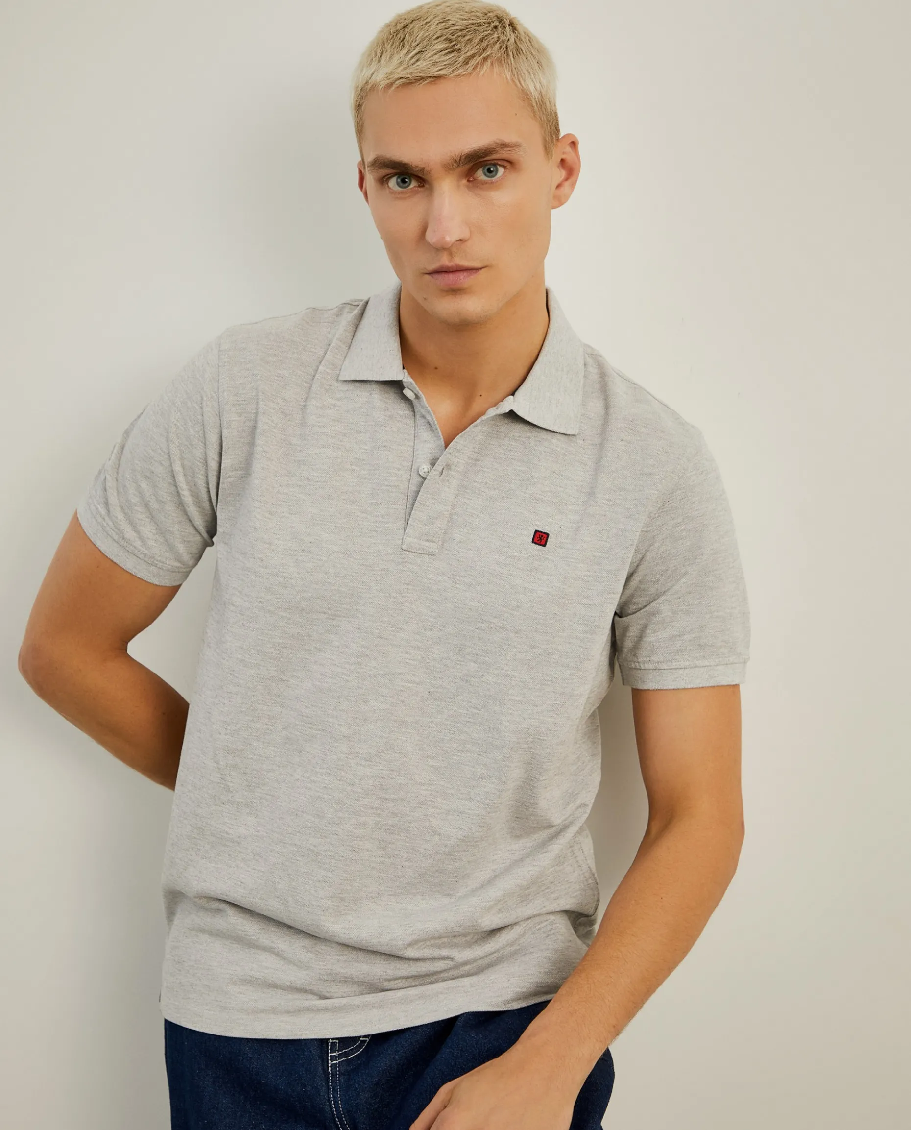 Polo piqué regular fit em algodão