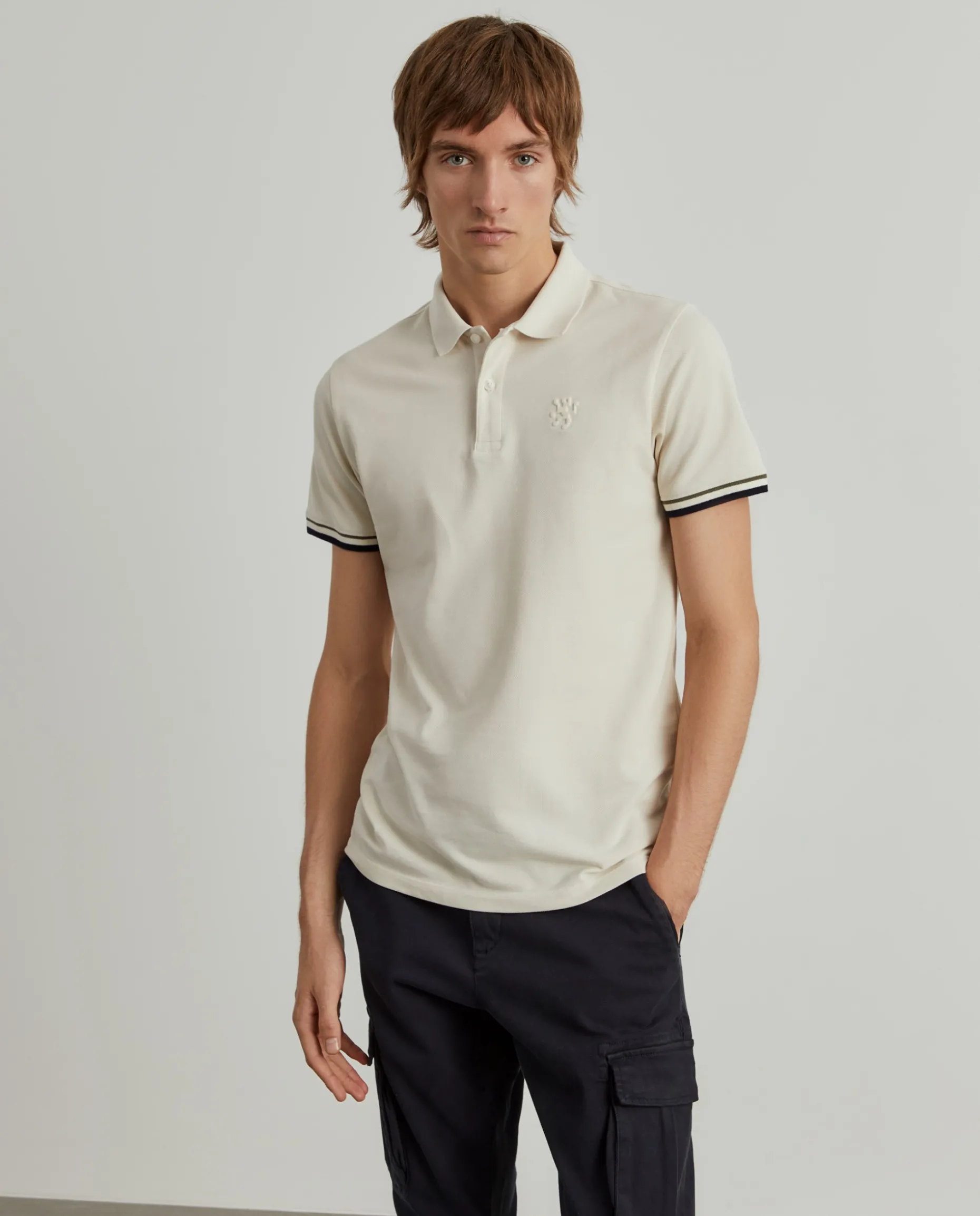 Polo piqué slim fit com riscas