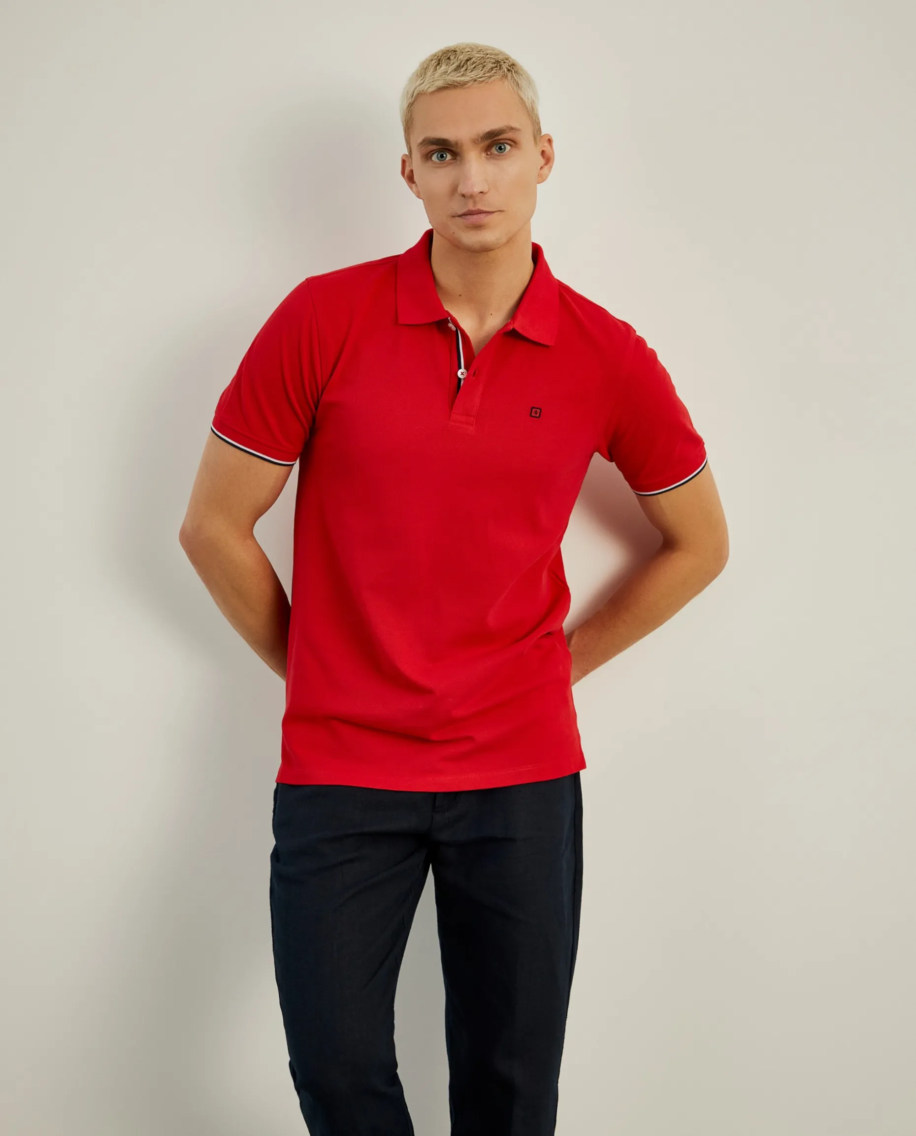 Polo piqué slim fit em algodão