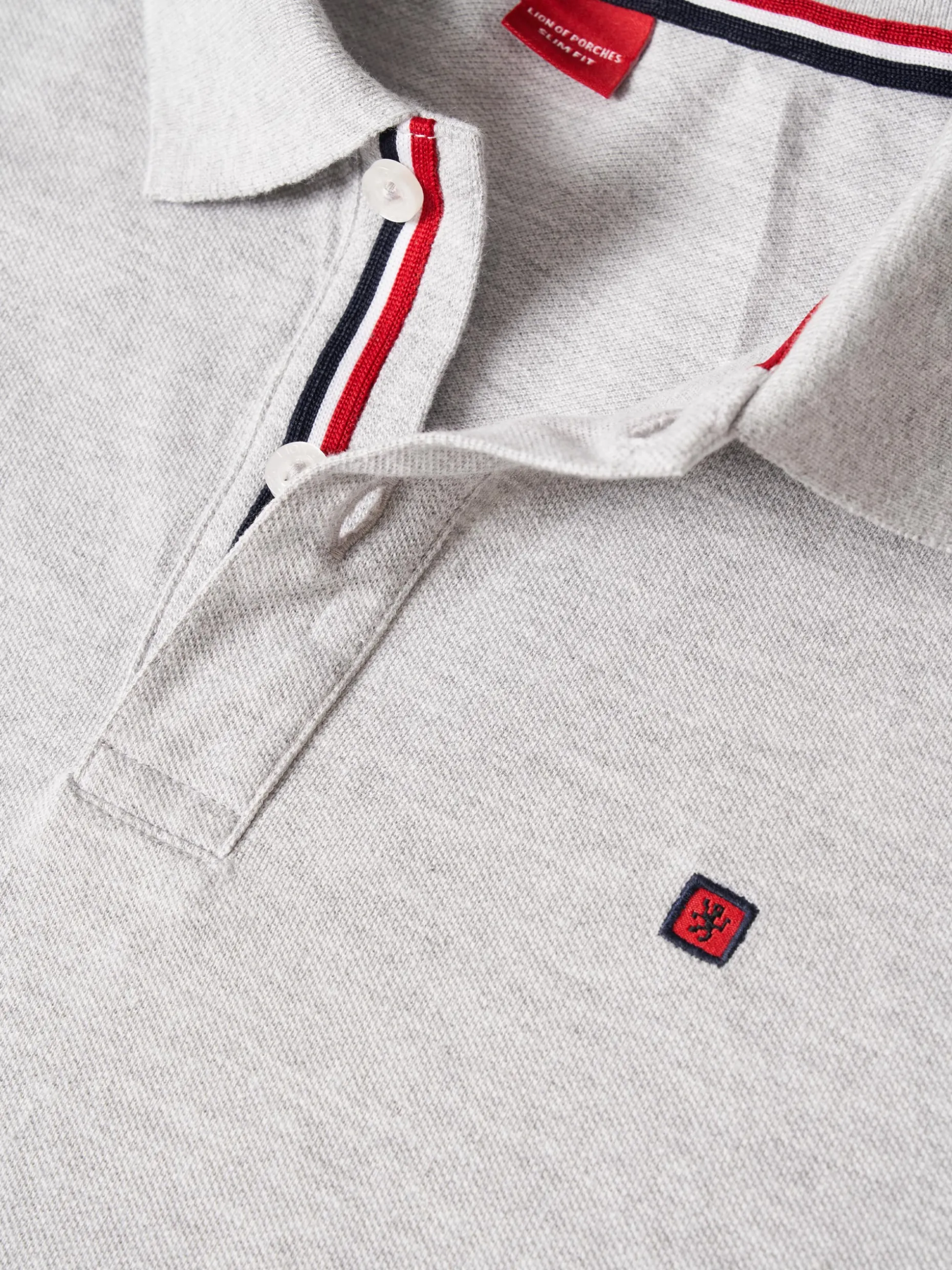 Polo piqué slim fit em algodão