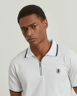 Polo slim fit com fecho e riscas